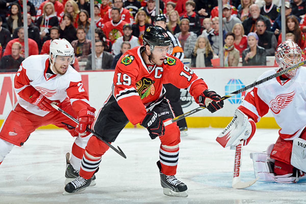 Jonathan Toews' first goal of the playoffs helped the Blackhawks avoid elimination with a win in Game 5 over the Red Wings. (Bill Smith/NHLI via Getty Images