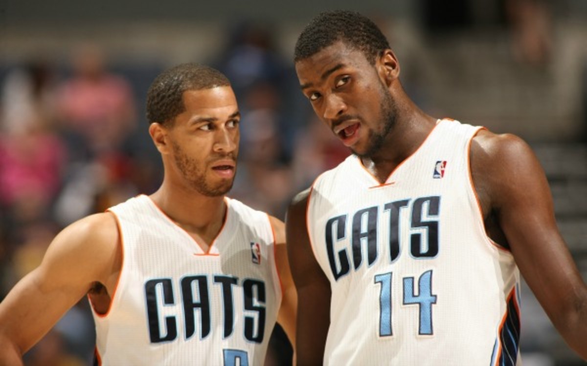 Jannero Pargo (left) and Michael Kidd-Gilchrist will be teammates again in 2013-14. (Kent Smith/NBAE via Getty Images)