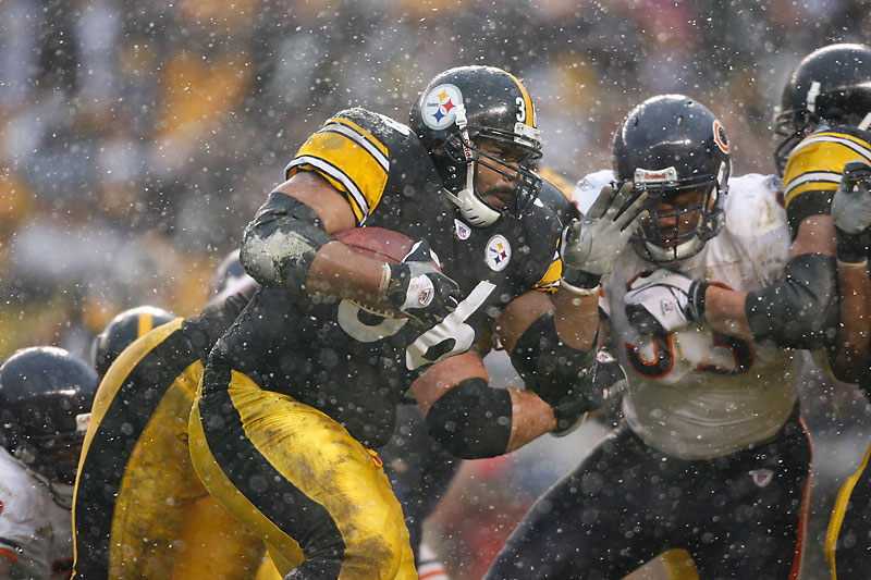Jerome Bettis ranks sixth on the alltime rushing list, and it was the way he gained his yards that makes him stand out. (John Biever/Sports Illustrated)