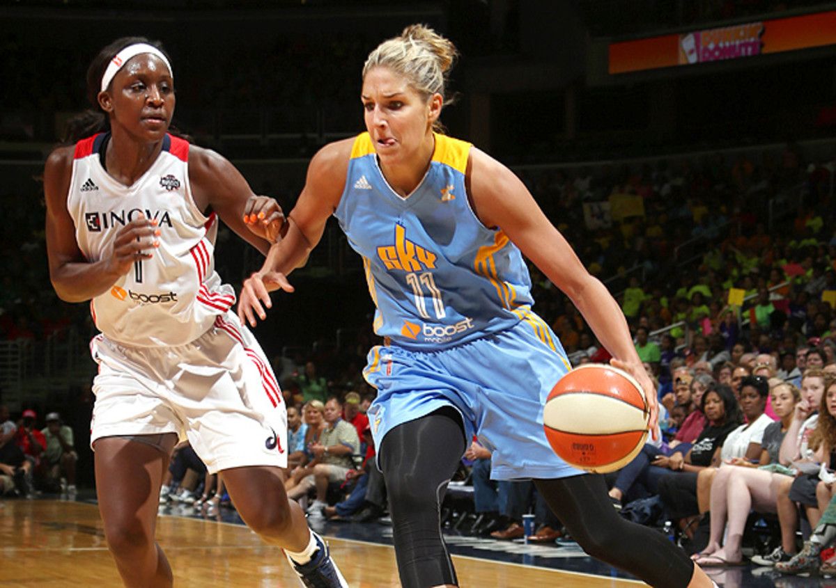 Elena Delle Donne suffered a concussion Wednesday against the Washington Mystics.