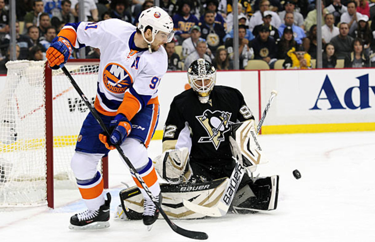 Tomas Vokoun shut out the Islanders in Game 5 of their playoff series.