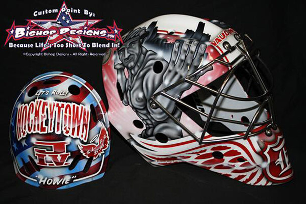 Detroit Red Wings goalie Jimmy Howard's new mask.