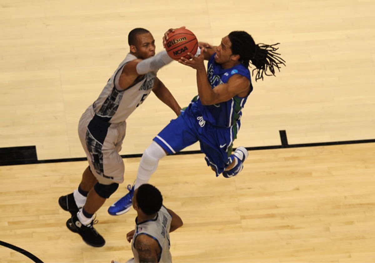 The 2013 NCAA Tournament was another disappointment for Georgetown, losing to double-digit seed FGCU. (Lance King/Getty Images)