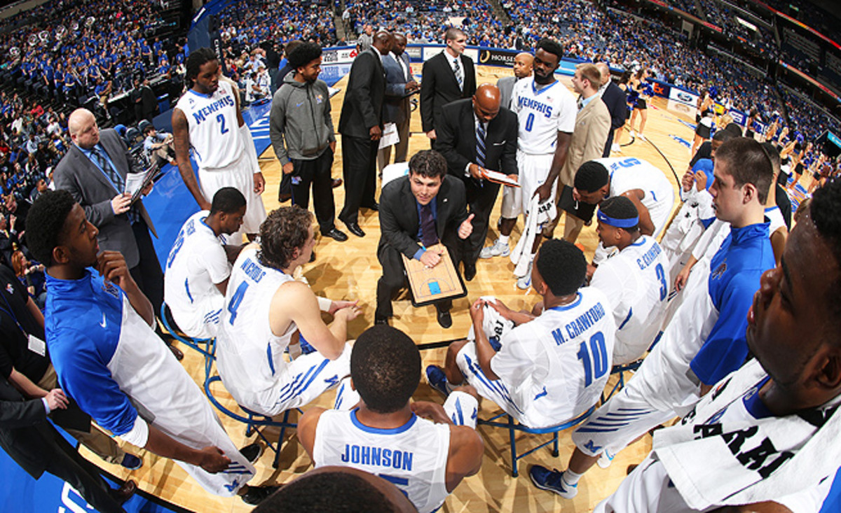Josh Pastner has found success playing with a four-guard lineup.