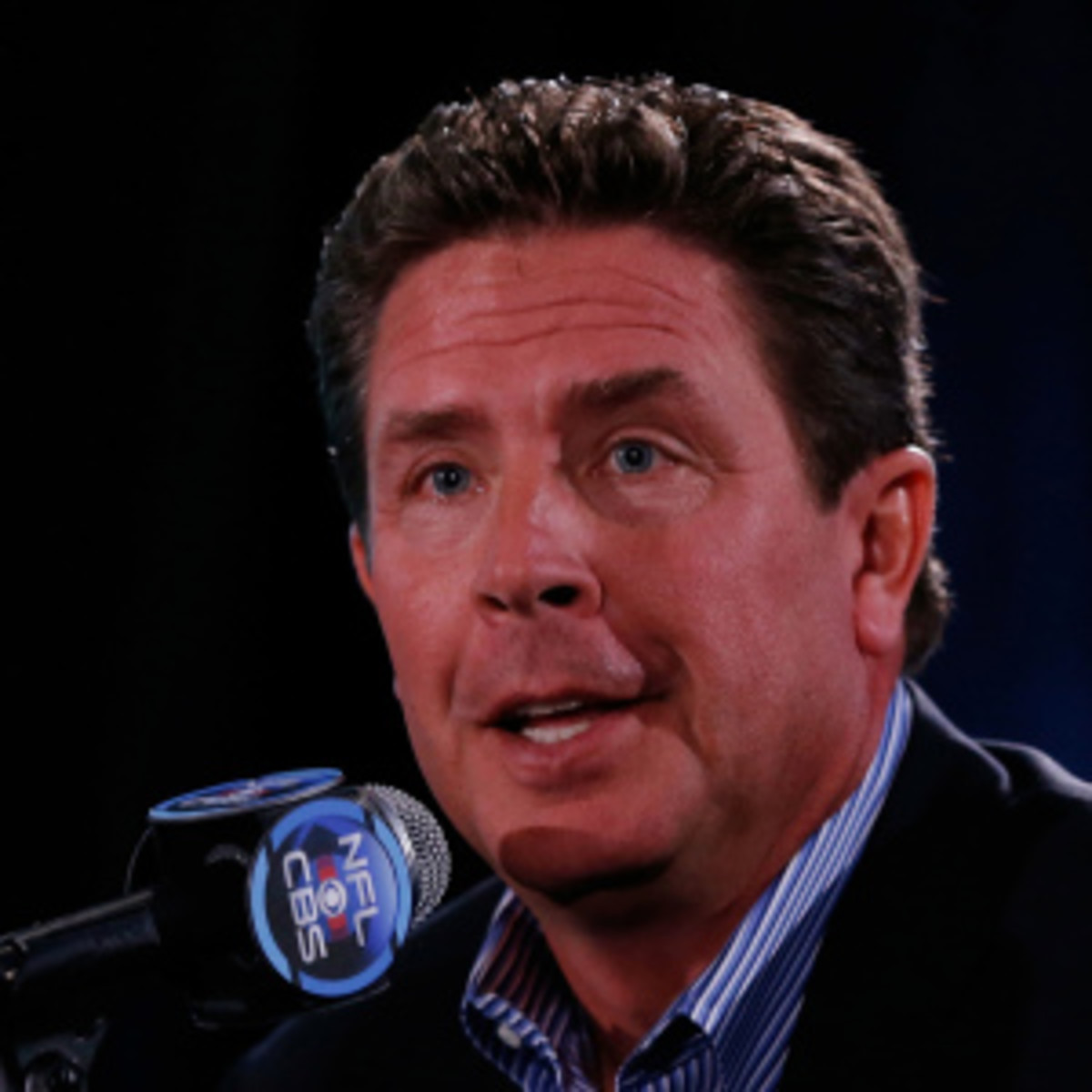 Dan Marino reportedly fathered a child with a CBS employee in 2005. (Scott Halleran/Getty Images)