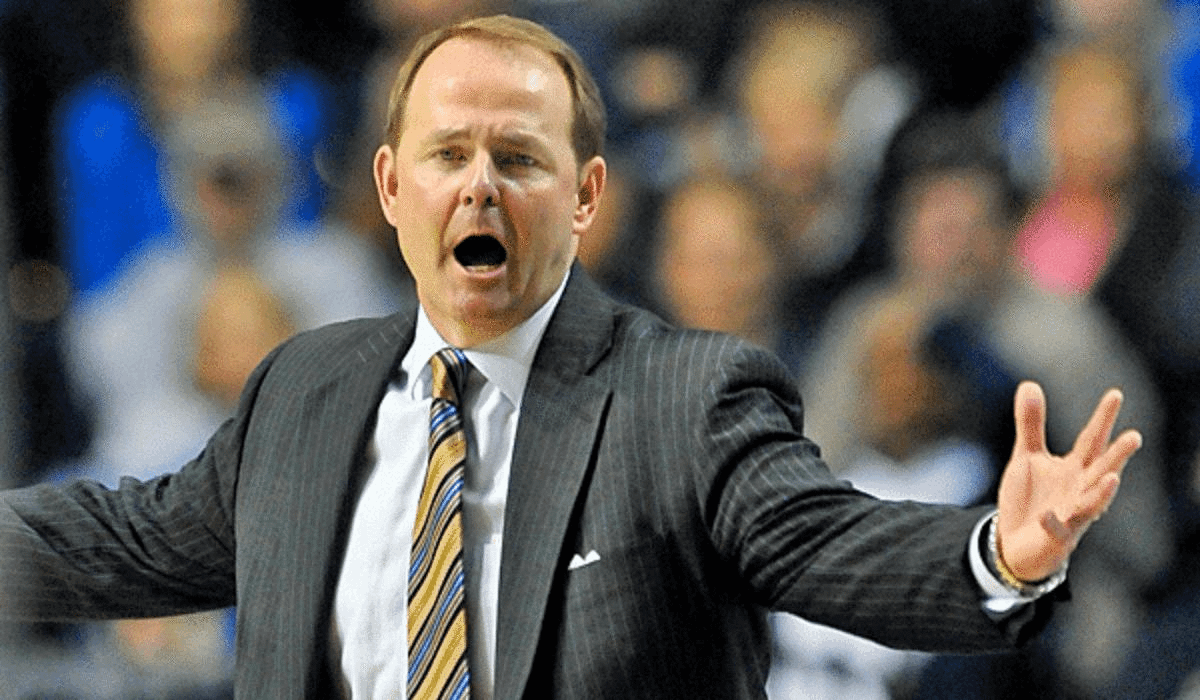 Kermit Davis and MTSU (19-1 in the regular season) won't be dancing when NCAA brackets are announced. (USA Today Sports)