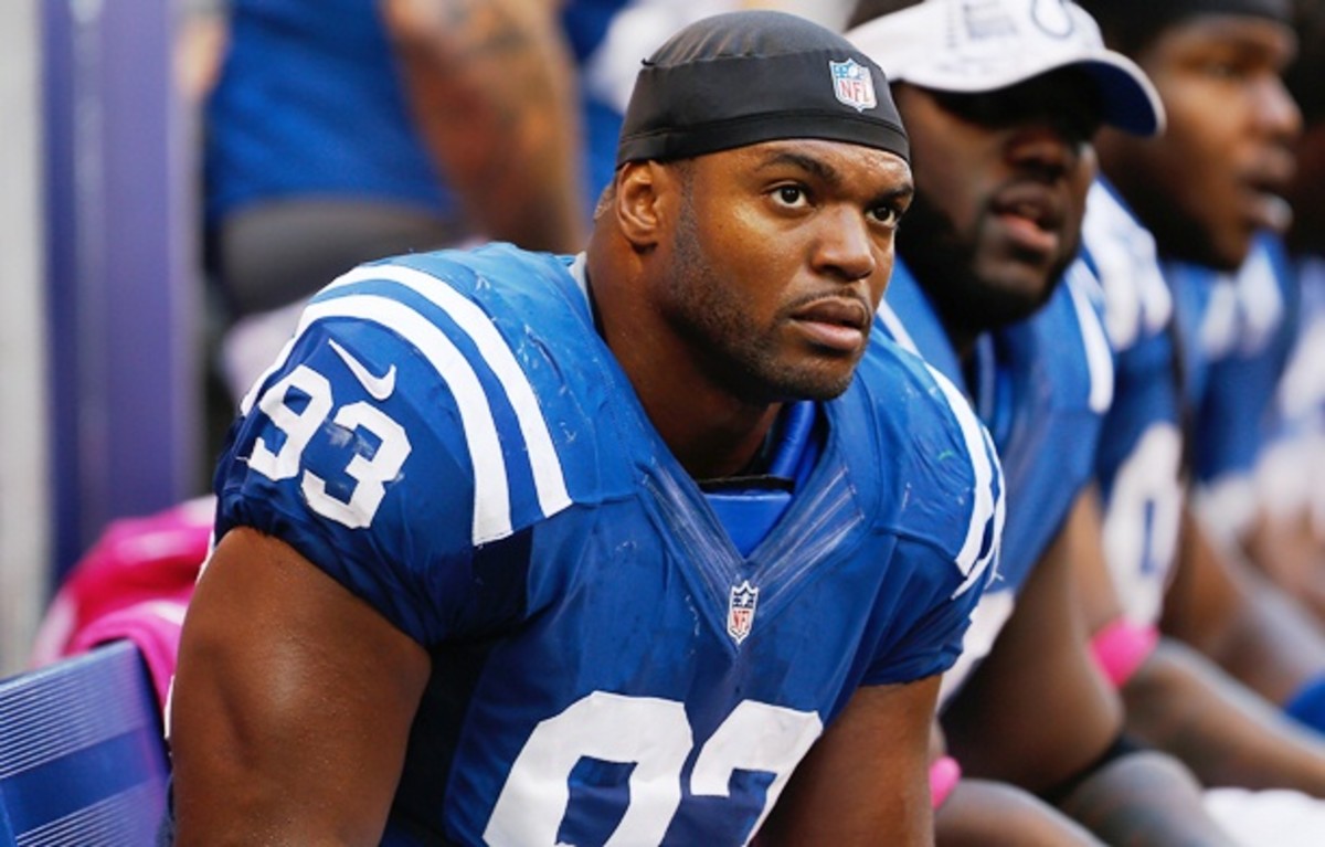 Dwight Freeney played together with Peyton Manning for 10 seasons in Indianapolis. (Scott Boehm/AP)