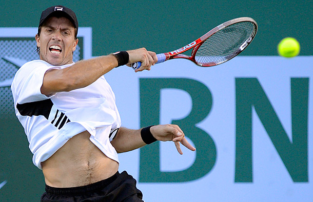 Andy Murray blasts Carlos Berlocq's 'ridiculous' grunting Sports