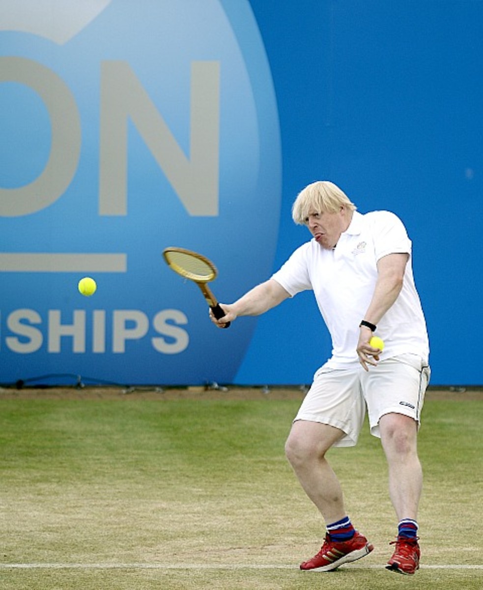 (Adrian Dennis/AFP/Getty Images)