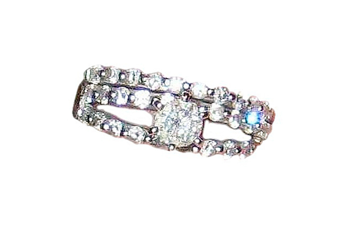 131230181315-wedding-ring-single-image-cut.jpg