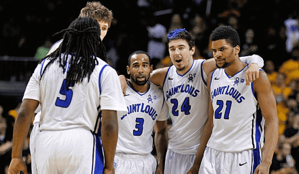 Saint Louis could face No. 1 seed Louisville in the Sweet Sixteen. (Getty Images)