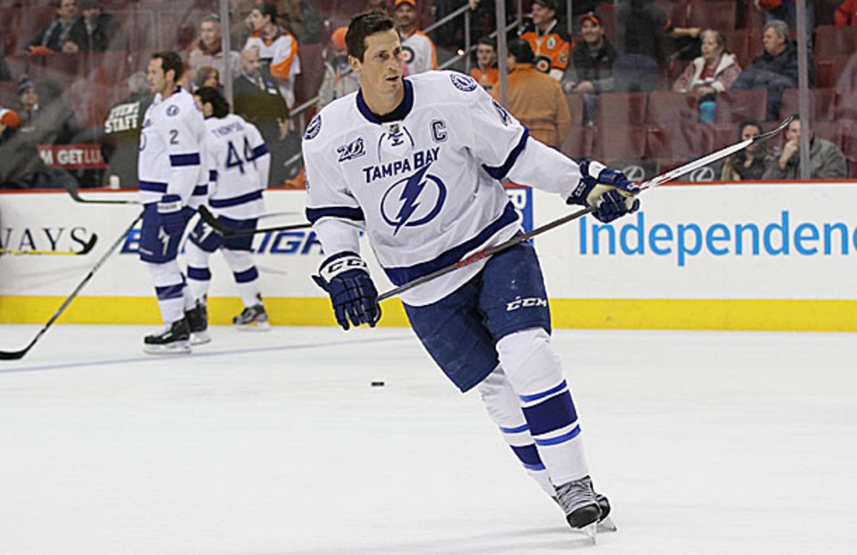 Prime NHL free agent Vincent Lecavalier signed with the Philadelphia Flyers