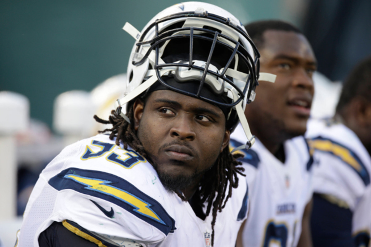 Cam Thomas probably wasn't too happy with the NFL's explanation of his non-penalty. (AP/Kathy Willens)