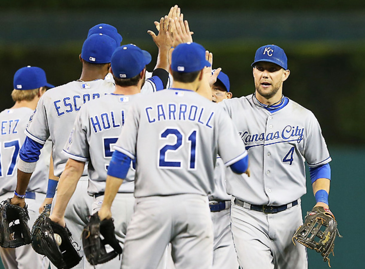 The Kansas City Royals are right in the middle of the AL playoff picture after sweeping a doubleheader. [Leon Halip/Getty Images]