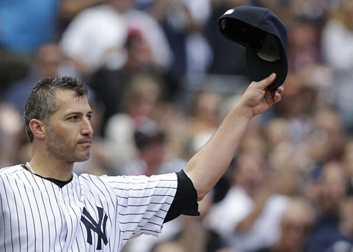 After 15 seasons in the Bronx, Andy Pettitte bid farewell to Yankees fans on Sunday afternoon.