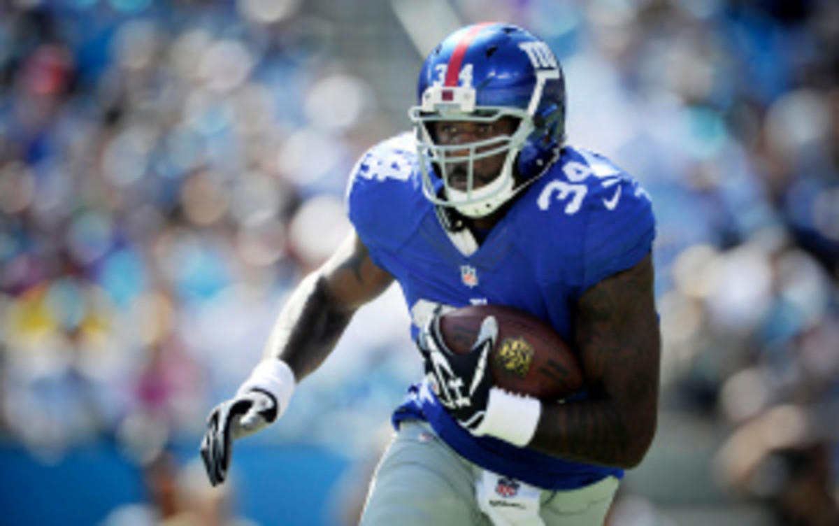 New York Giants running back Brandon Jacobs tweeted a screenshot on Tuesday of a death threat he received on the social media site. (Ronald C. Modra/Getty Images)