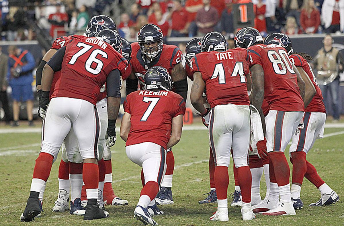 texans-kubiak-huddle-800