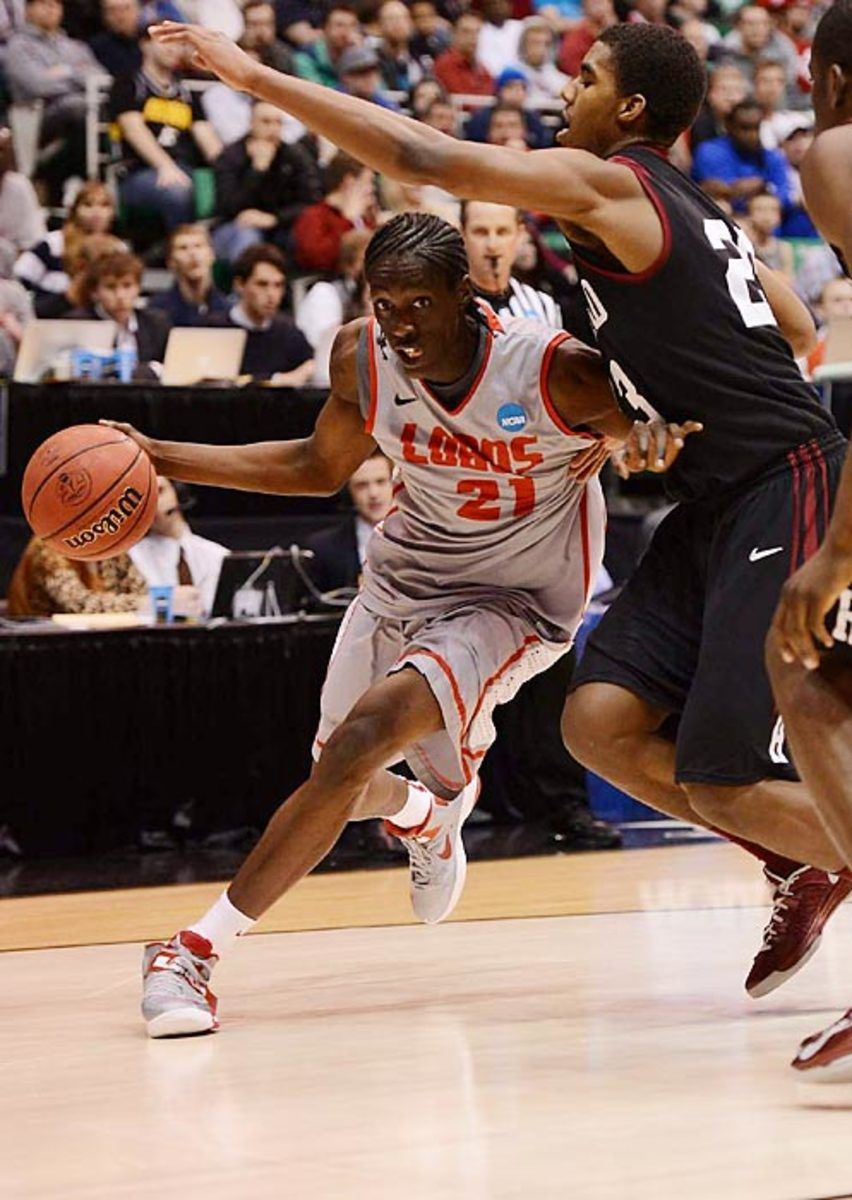 Tony Snell