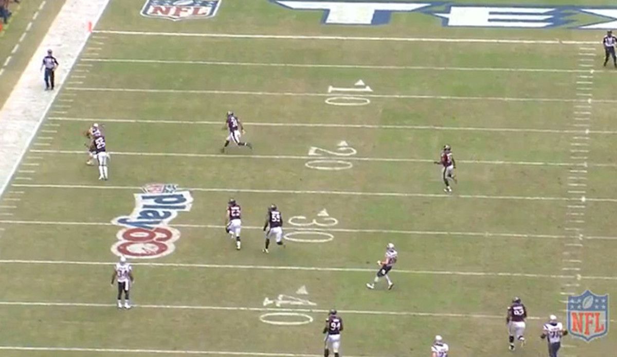 131206150031-julianedelman-8-single-image-cut.jpg