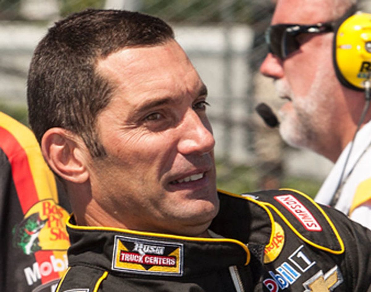 Oh, you horrible man! Max Papis' postrace remarks earned him a slap in the kisser from a rival's gal.