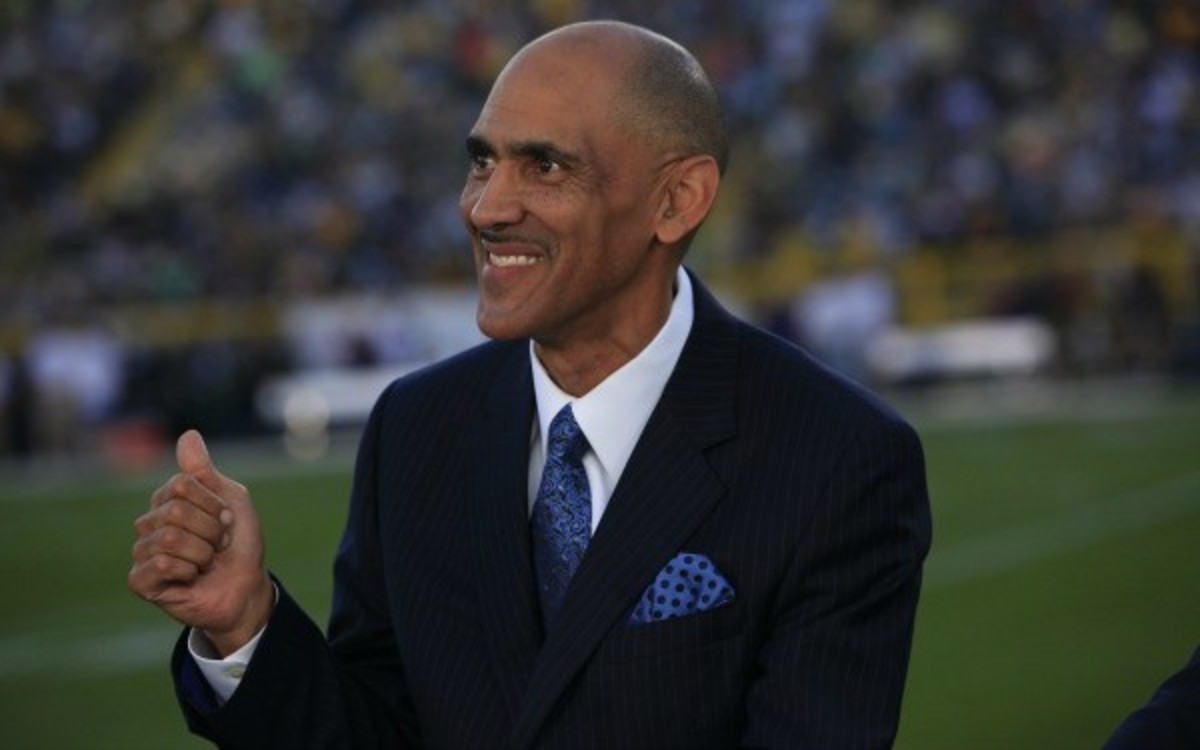 USC said a fake representative made overtures to ex-NFL coach Tony Dungy. (Getty Images)