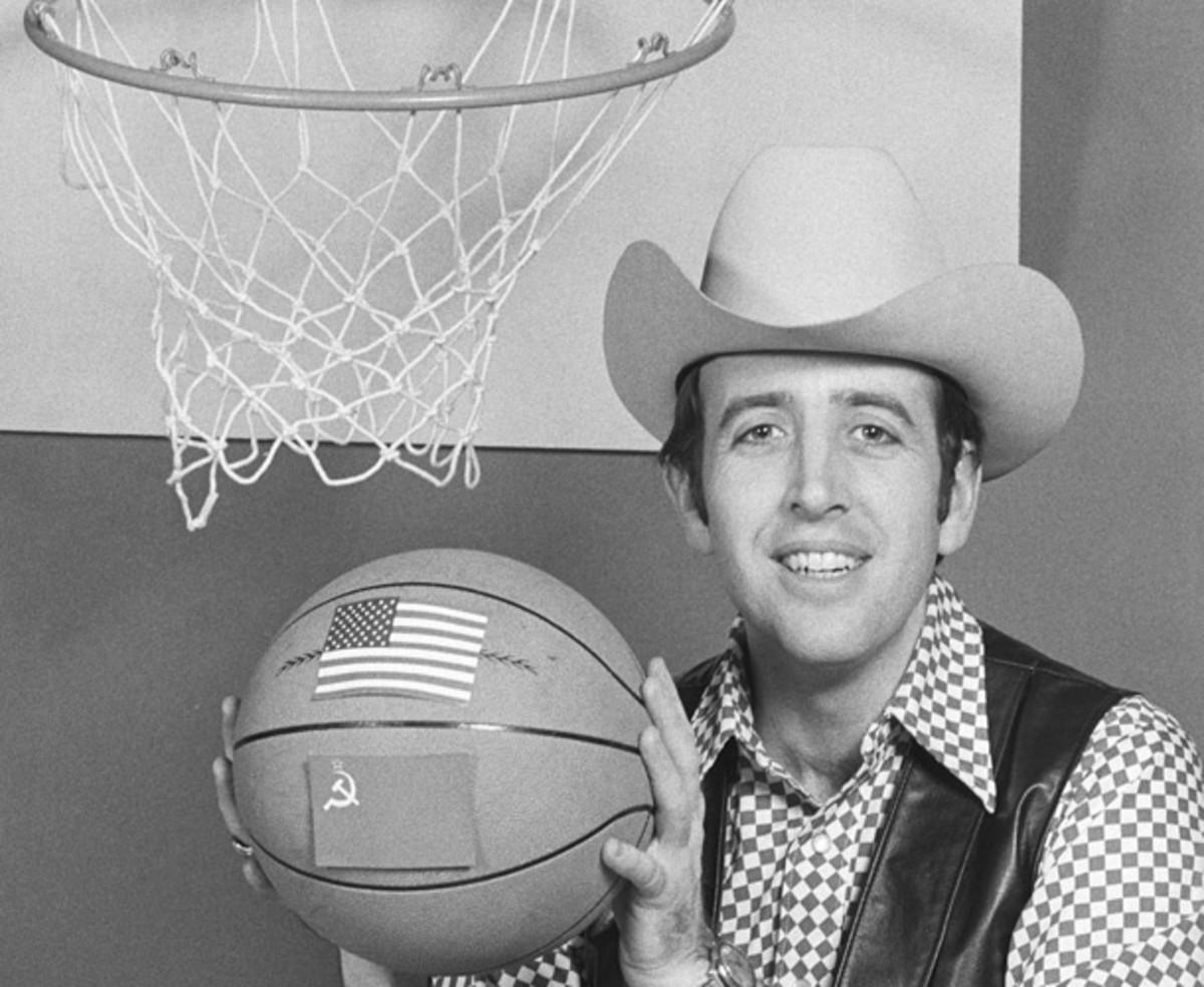 Musburger dons a cowboy getup as he hosts the Russian-American basketball game special in 1973. (CBS Photo Archive)