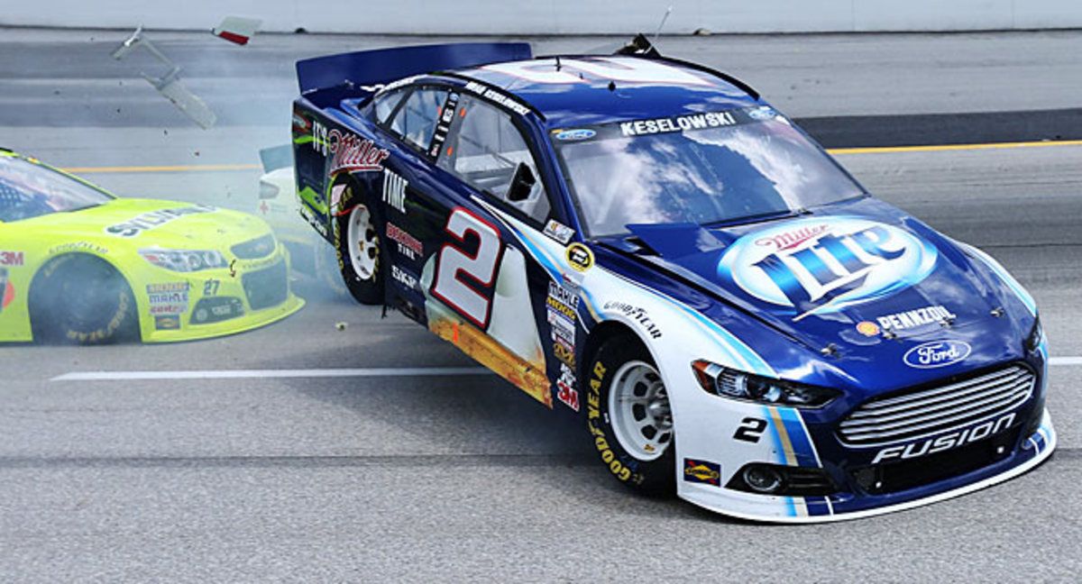 Brad Keselowski's star-crossed season continued with a costly wreck at Kentucky on Sunday.