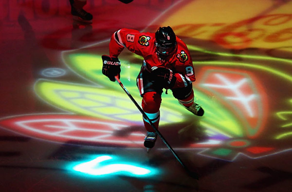 The Blackhawks aren't taking it easy as they wait for the playoff spotlight to start shining on them.