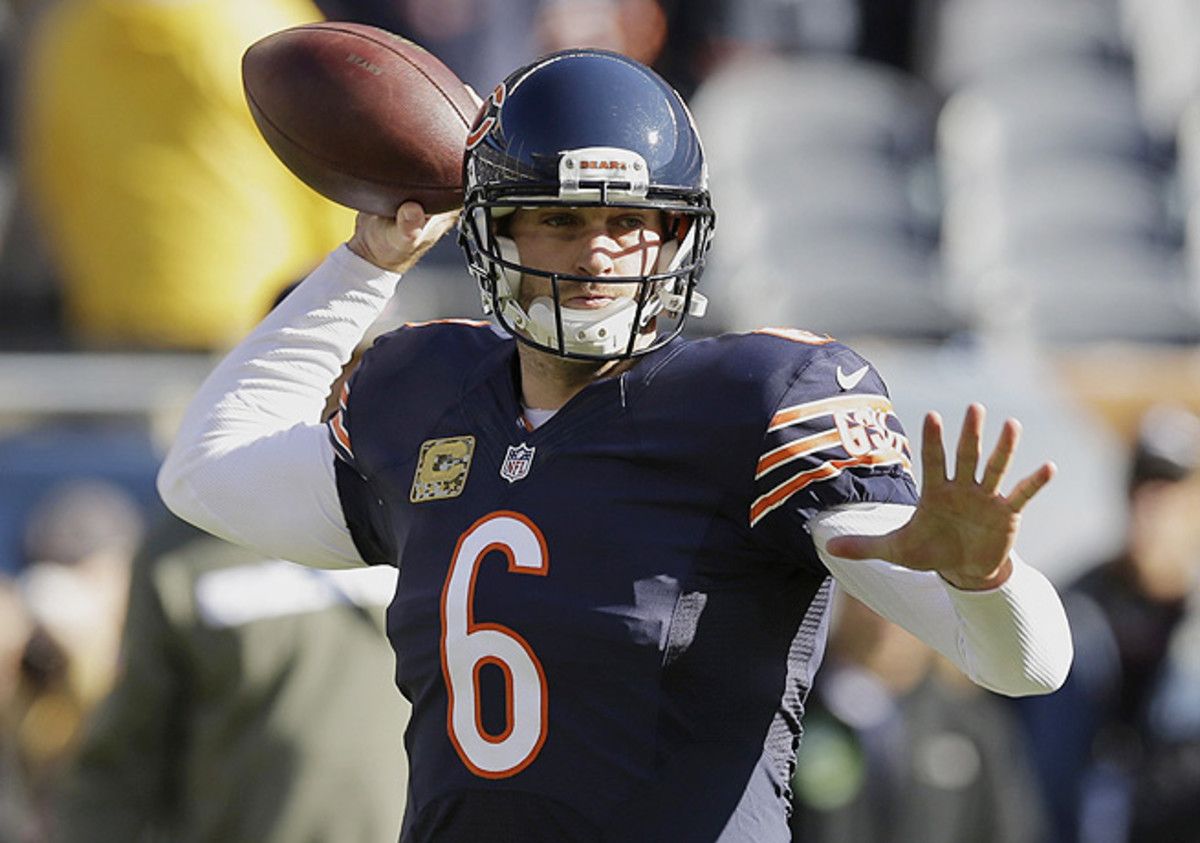 Jay Cutler's return to action for the Bears will be eased by the talented offensive weapons around him.