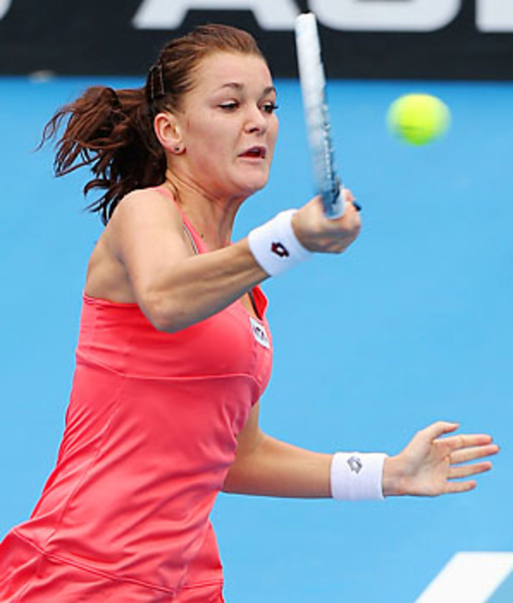 Agnieszka Radwanska will face Jamie Hampton in the semifinals.