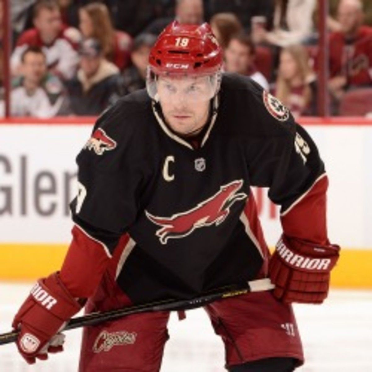 The potential purchase of the Phoenix Coyotes from the NHL has hit another stumbling block. (Norm Hall/NHL/Getty Images)