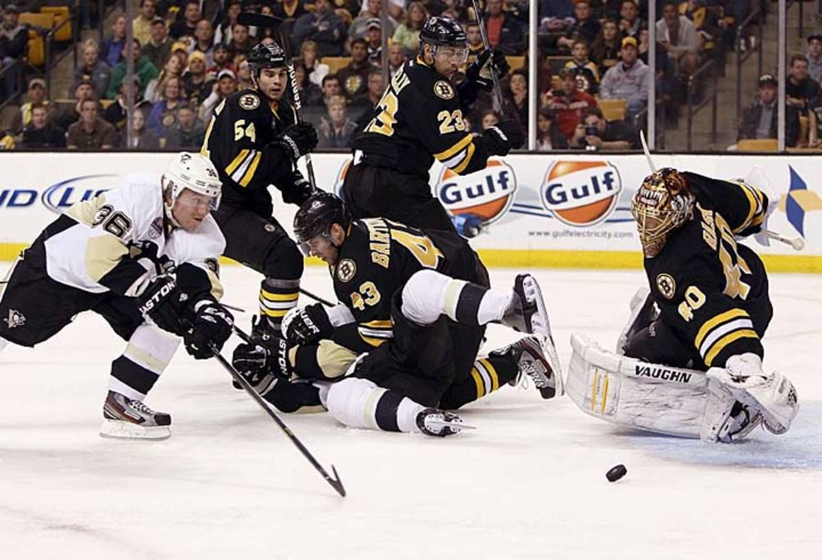 130611182357-bruins-pens-1-single-image-cut.jpg