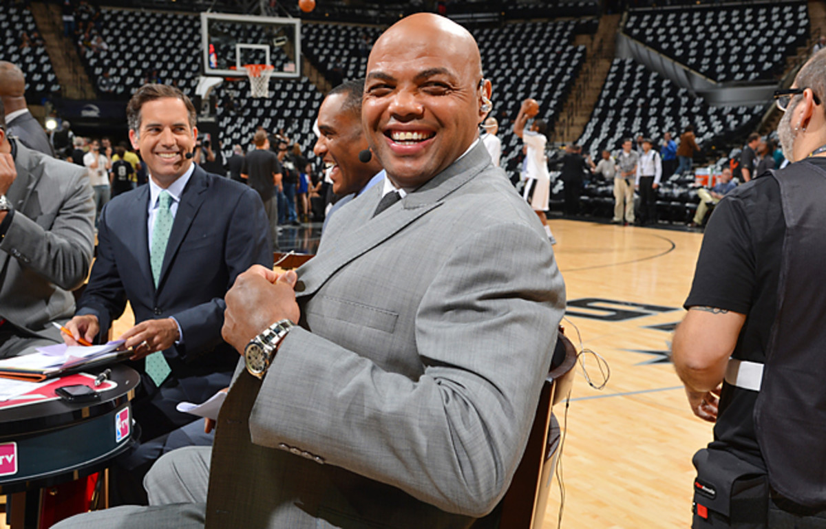 The often strong reactions of those on Twitter have prompted Charles Barkley to refrain from tweeting.
