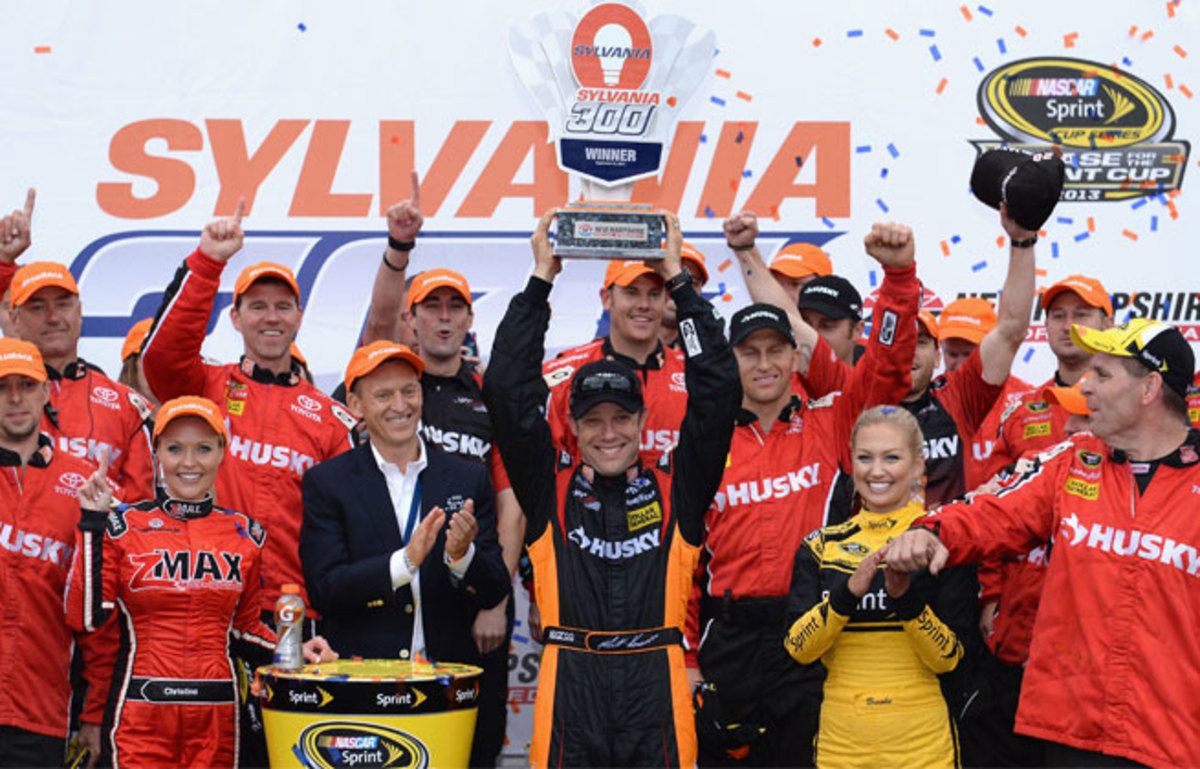 Matt Kenseth maintained his points lead as the series shifts to Dover.