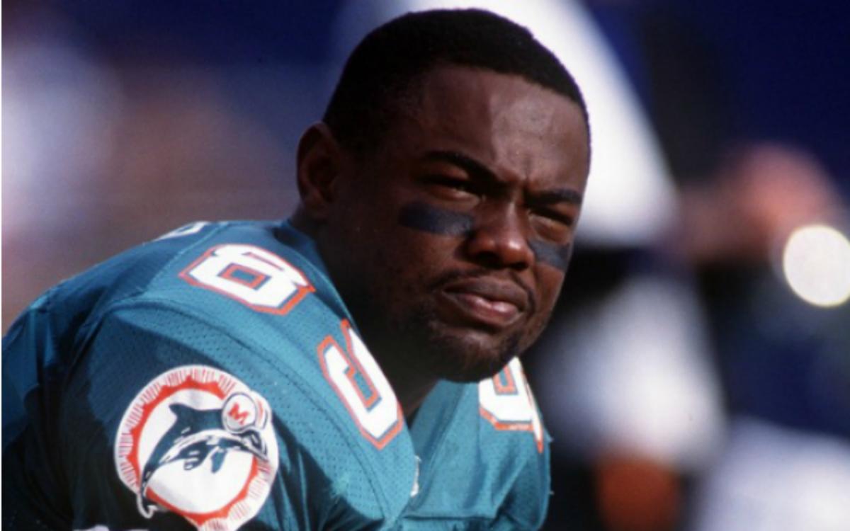 Mark Duper played 11 seasons with the Dolphins and says he has symptoms of CTE. (Stephen Dunn/Getty Images)