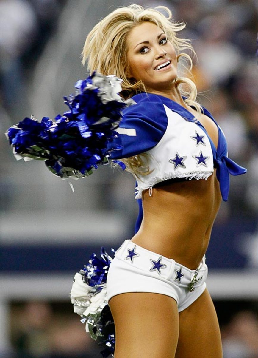 131216165052-dallas-cowboys-cheerleaders-25365543-single-image-cut.jpg