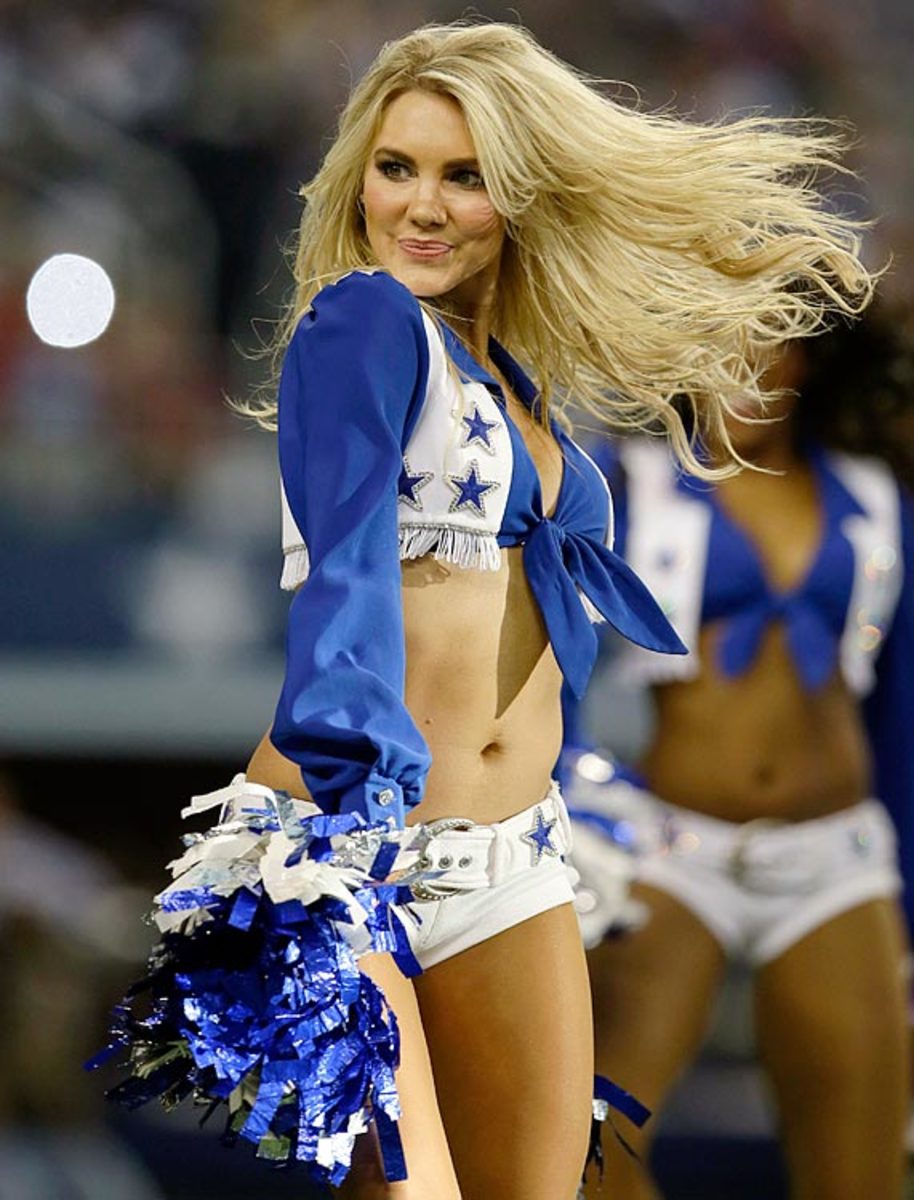 131216165122-dallas-cowboys-cheerleaders-ap350423877188-16-single-image-cut.jpg