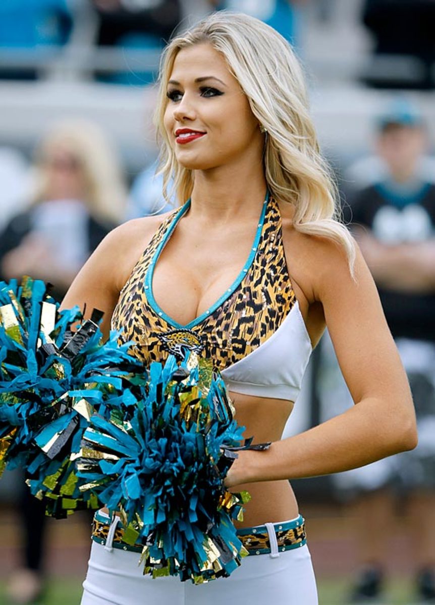 131216165153-jacksonville-jaguars-the-roar-cheerleaders-456888979-10-single-image-cut.jpg