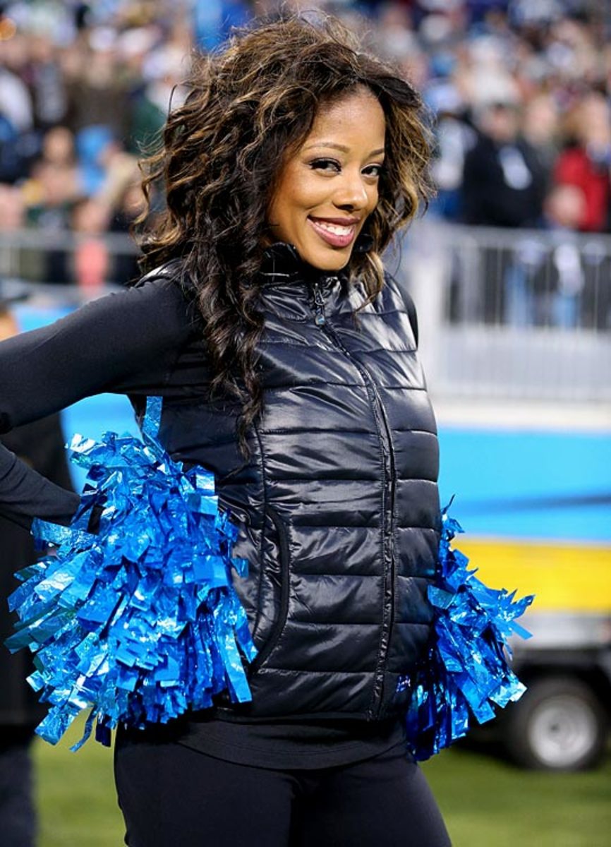 131216165045-carolina-panthers-cheerleaders-topcats-cda131215024-jets-at-panthers-single-image-cut.jpg