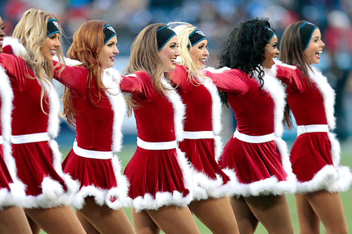 131216165414-tennessee-titans-cheerleaders-ap745088803810-5-single-image-cut.jpg