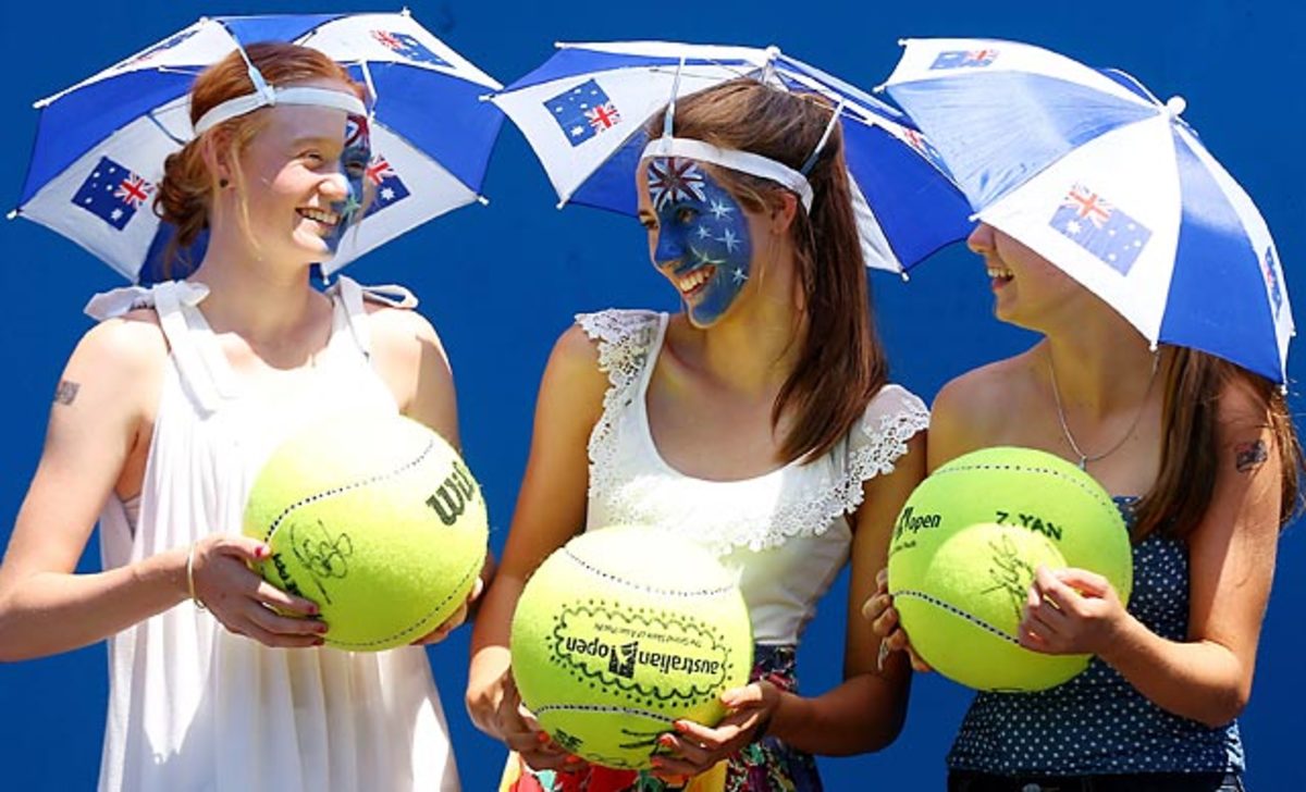 130116142709-australian-open-fans-3935-10-single-image-cut.jpg