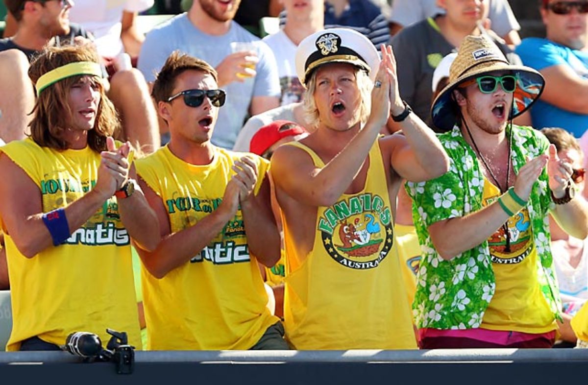 130116142749-australian-open-fans-8600-10-single-image-cut.jpg
