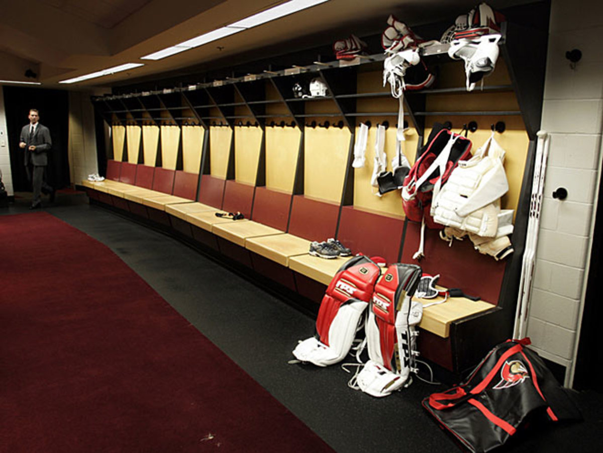 Players are scrambling to return to their teams with abbreviated training camps to open this week.