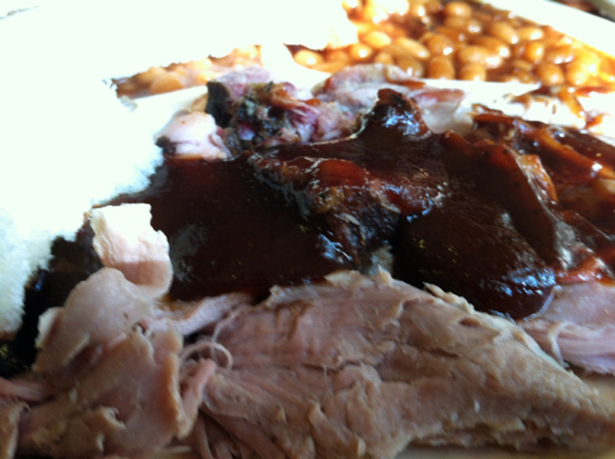 The pulled pork at The Brick Pit. (Andy Staples)