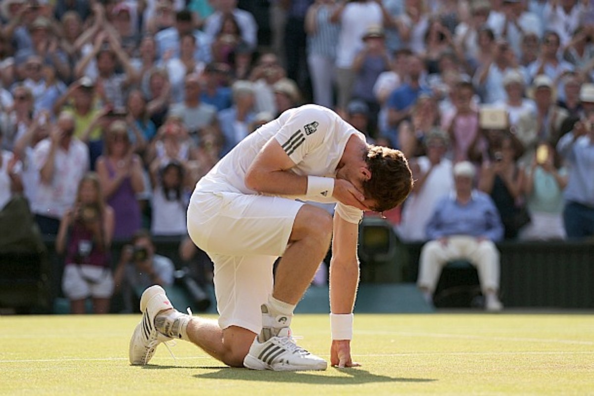 Andy Murray hasn't lost a match on grass since last year's Wimbledon final. (Clive Brunskill/Getty Images)