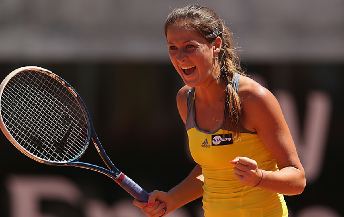 Bojana Jovanovski topped Caroline Wozniacki on Tuesday, furthering Wozniacki's struggles on clay.