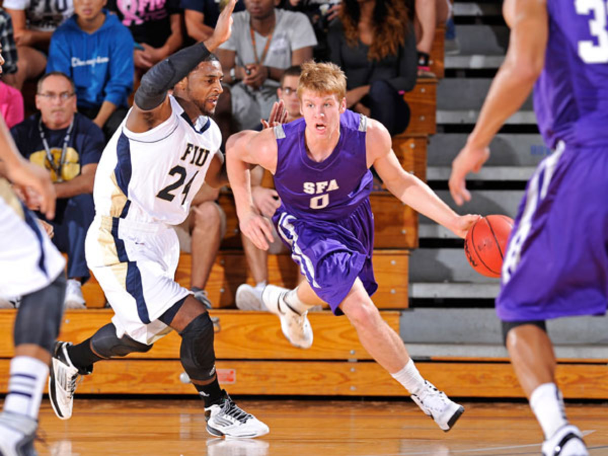Stephen F. Austin has thrived with a disruptive defense that fuels a slower pace. (Samuel Lewis/Icon SMI)