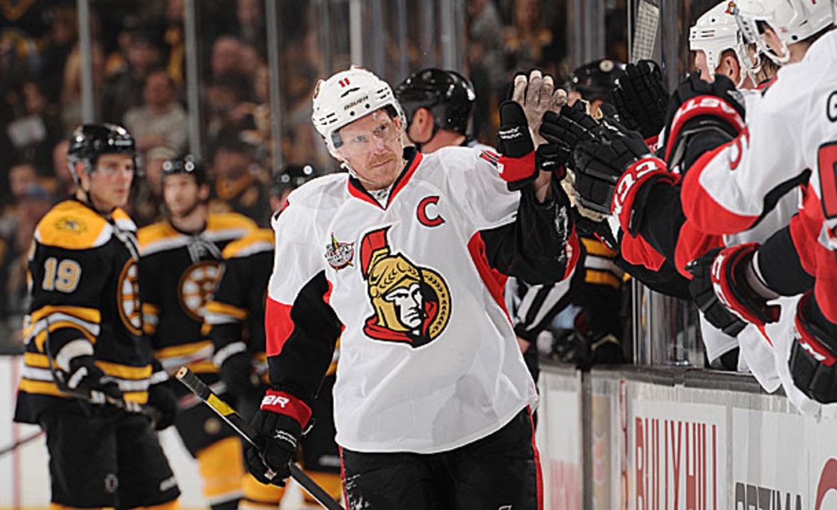 Ottawa Senators captain Daniel Alfredsson could be traded to the Boston Bruins.