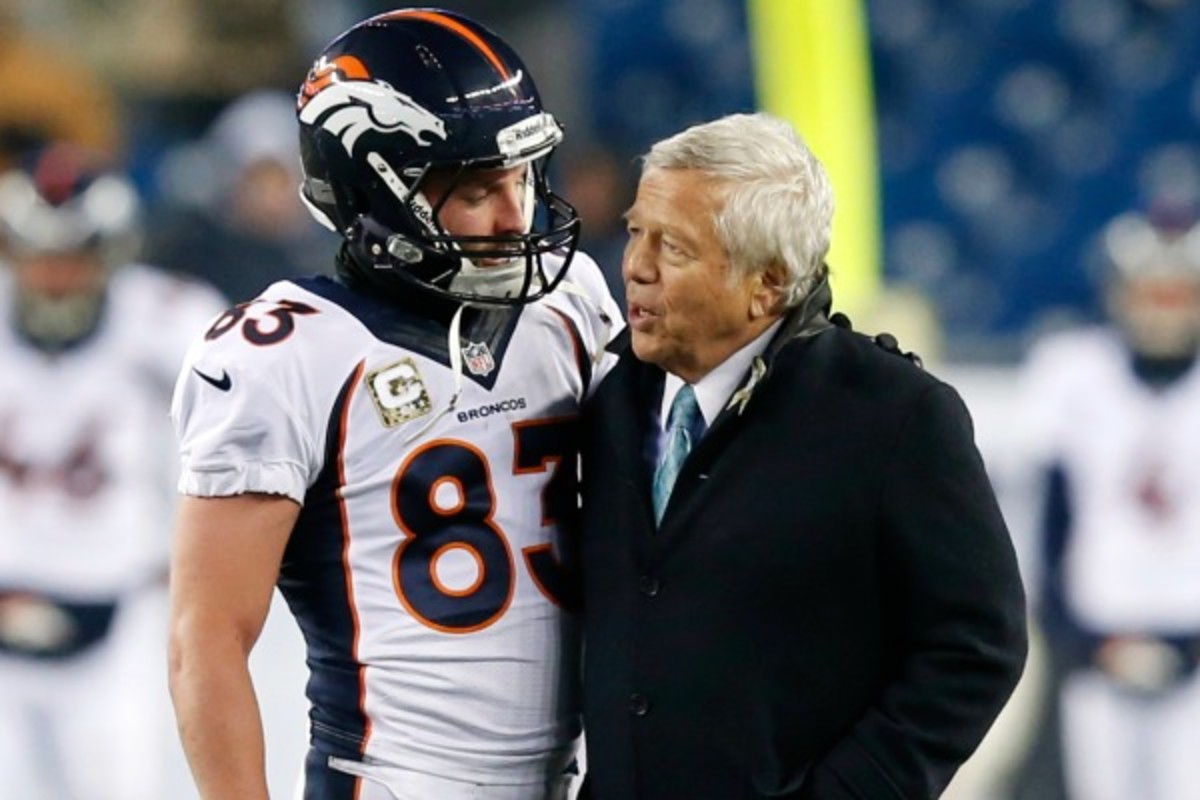 Robert Kraft (right) saw his Patriots beat former teammate Wes Welker (left) and the Broncos on Sunday night. (Elise Amendola/AP Images)