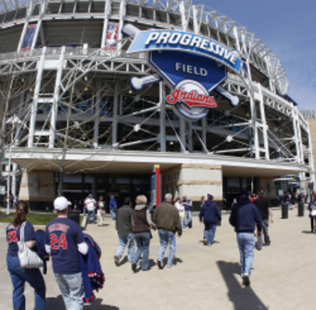 Indians slash concession prices to woo fans to games Sports Illustrated